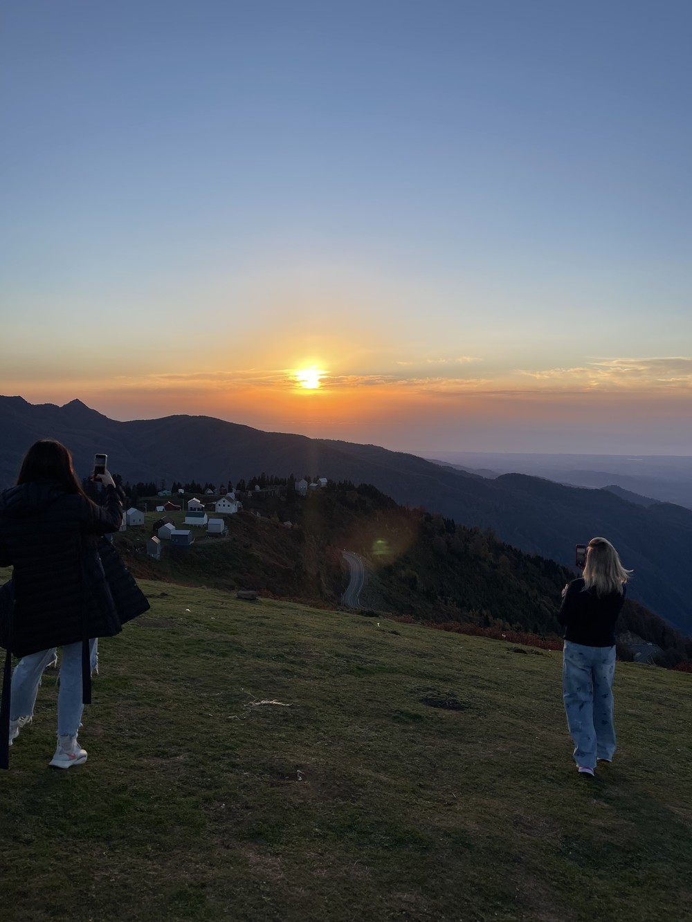 К вершине Грузии и закату в Гомисмта — из Батуми (7/9)