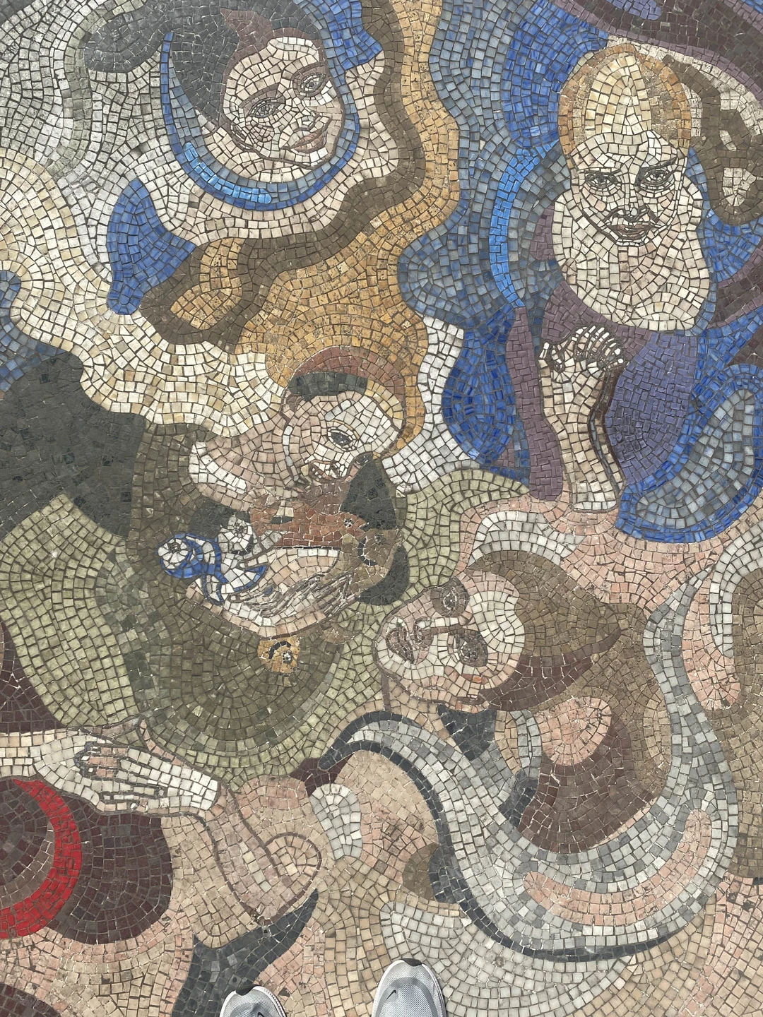 Колоритный Батуми - с коренным аджарцем (Roman)