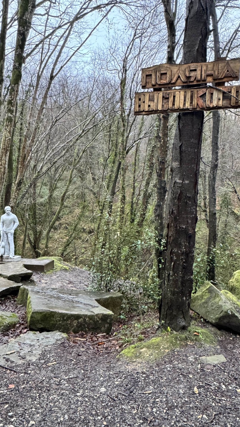 Отличная экскурсия! Сергей рассказывает интересно, нам все понравилось! Захотелось вернуться еще!