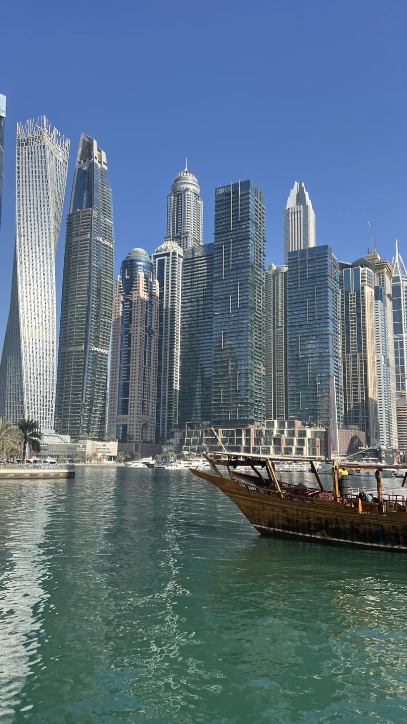 Была на экскурсии 2 эмирата у Дамира!