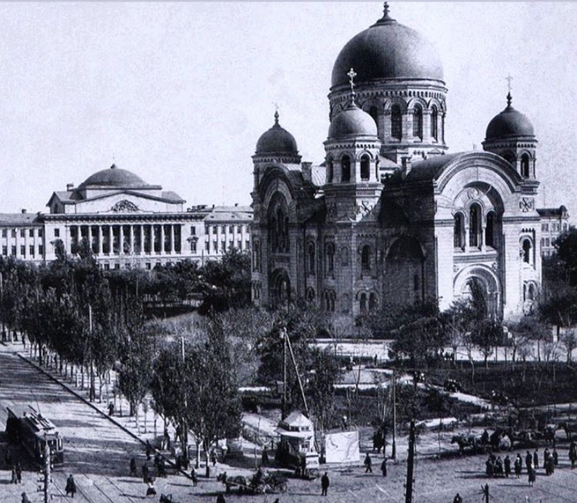 Центральный квадрат Ростова-на-Дону