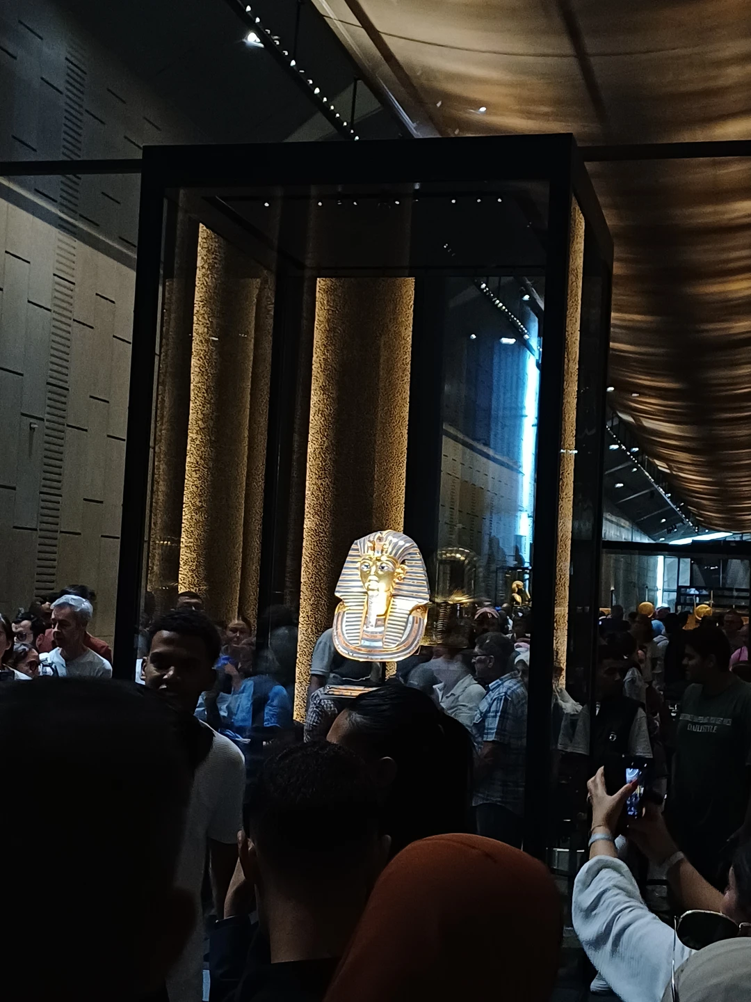 Все было отлично. Большое спасибо заботливому водителю и эррудированному гиду!