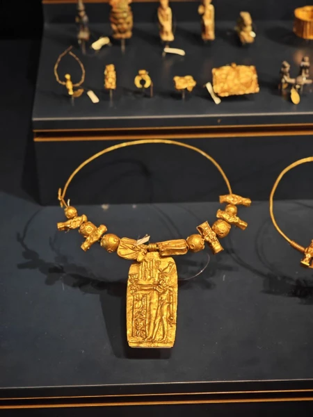 21.02.2026 мы отправились на экскурсию в Каир. Обсалютно всё как заявлено в описании экскурсии. Мы ездили