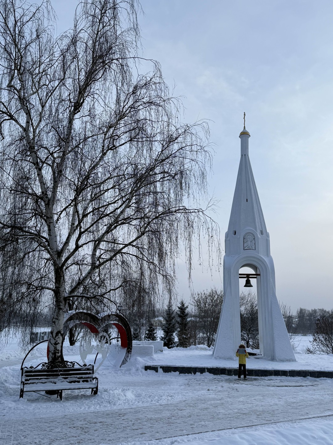 Алёна прекрасный гид. Было морозно, но дети стойко выдержали потому что было интересно.