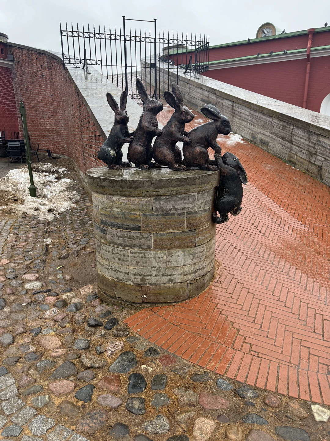 Экскурсия понравилась! Все четко, ясно, без опозданий. Экскурсовод с чувством юмора, это всегда большой плюс!