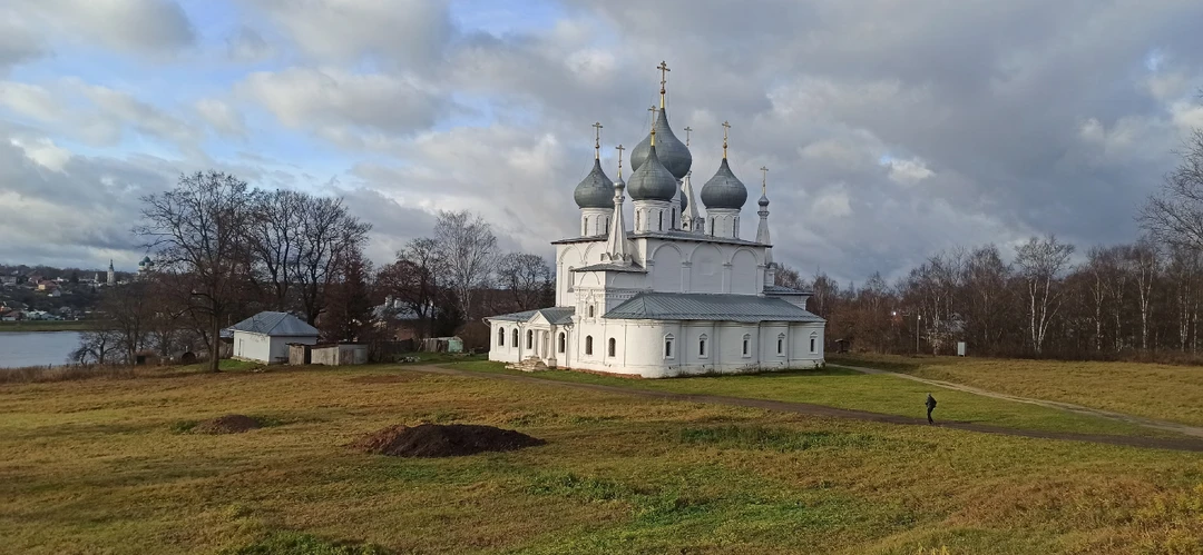 С друзьями решили провести несколько дней в Рыбинске, рады, что наткнулись на предложение Натальи посетить Тутаев