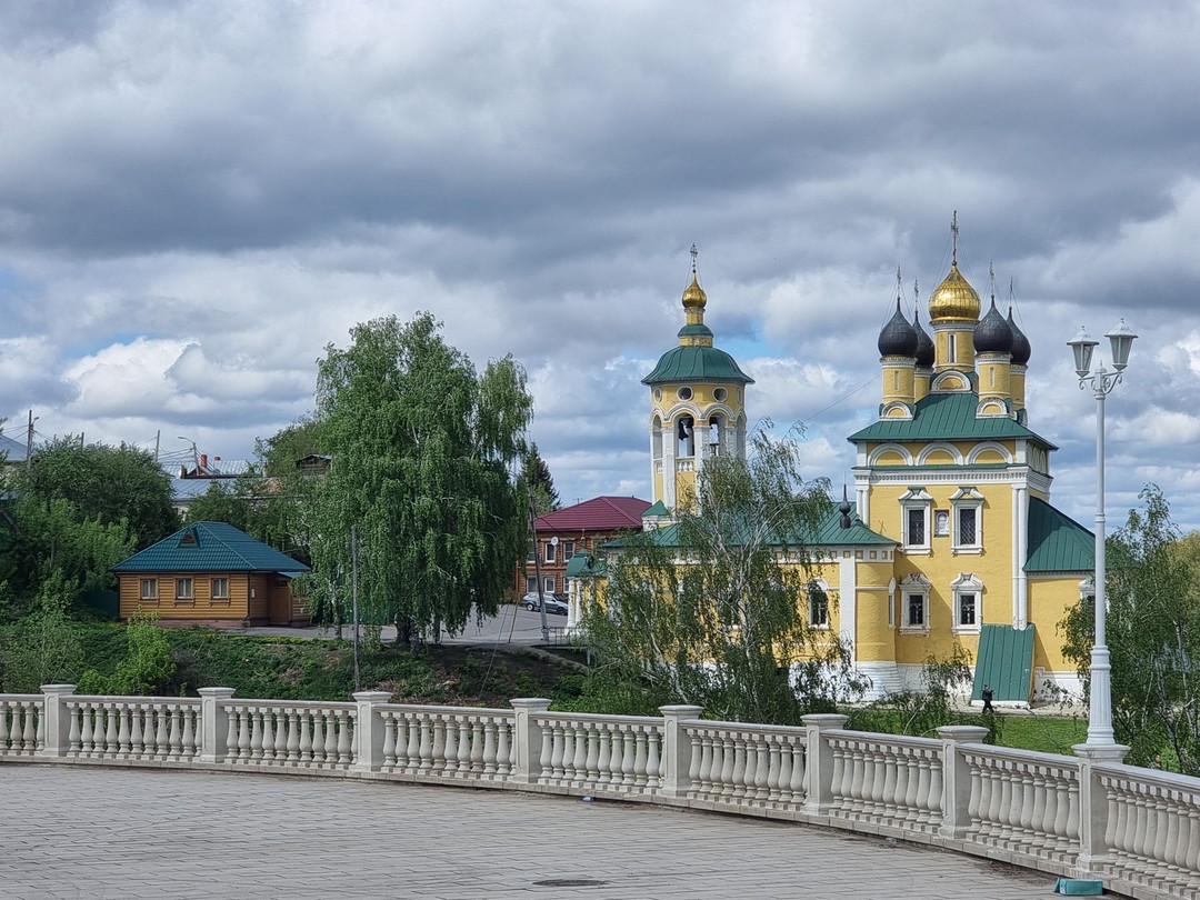 Очень уютная экскурсия: понятный и приятный гид, вместе с тем весьма познавательно и не поверхностно. Очень довольны и взрослые и дети