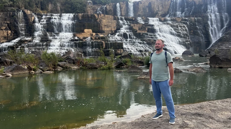 Экскурсия очень понравилась, осталось море впечатлений и эмоций, потрясающе красивые водопады, куча эмоций от электросаней, прикольный