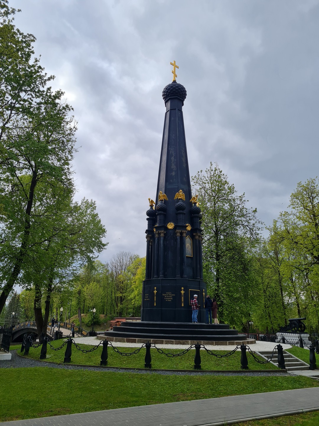 Однозначно рекомендуем экскурсию! Всё ооочень интересно и с любовью к истории города. Влюбились в Смоленск и обязательно приедем ещё раз!