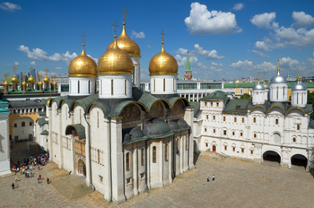 Автобусная экскурсия по достопримечательностям столицы, посещение Кремля, свободное время