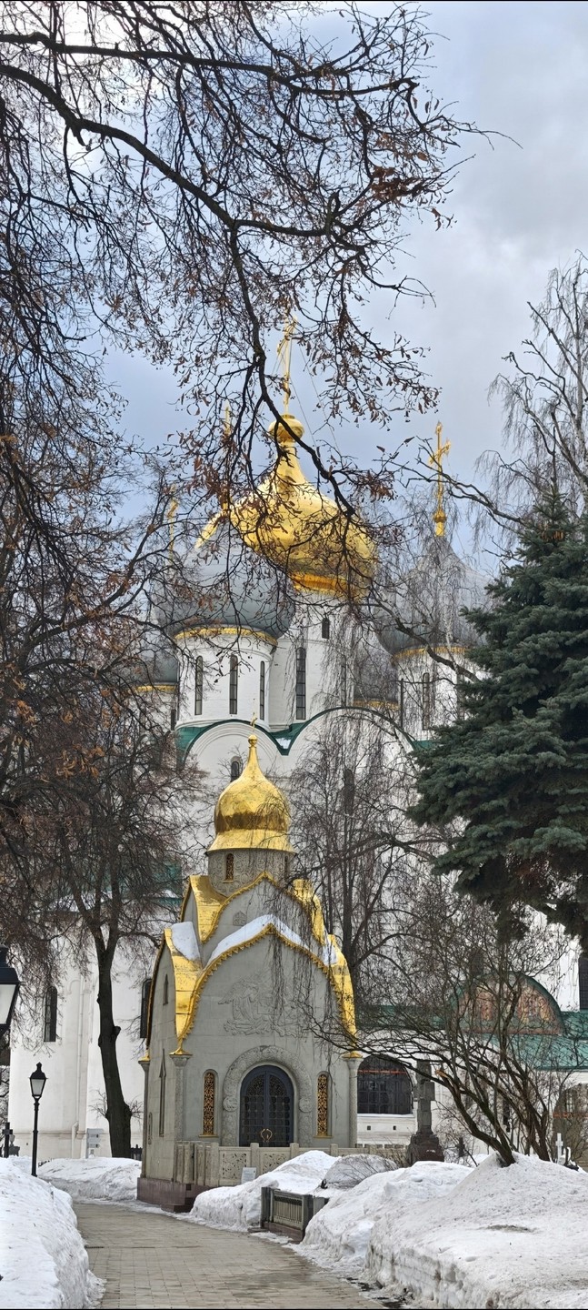 Экскурсия очень понравилась! Не смотря на то, что мы были вдвоём, Сергей провёл полноценную (почти 2.5