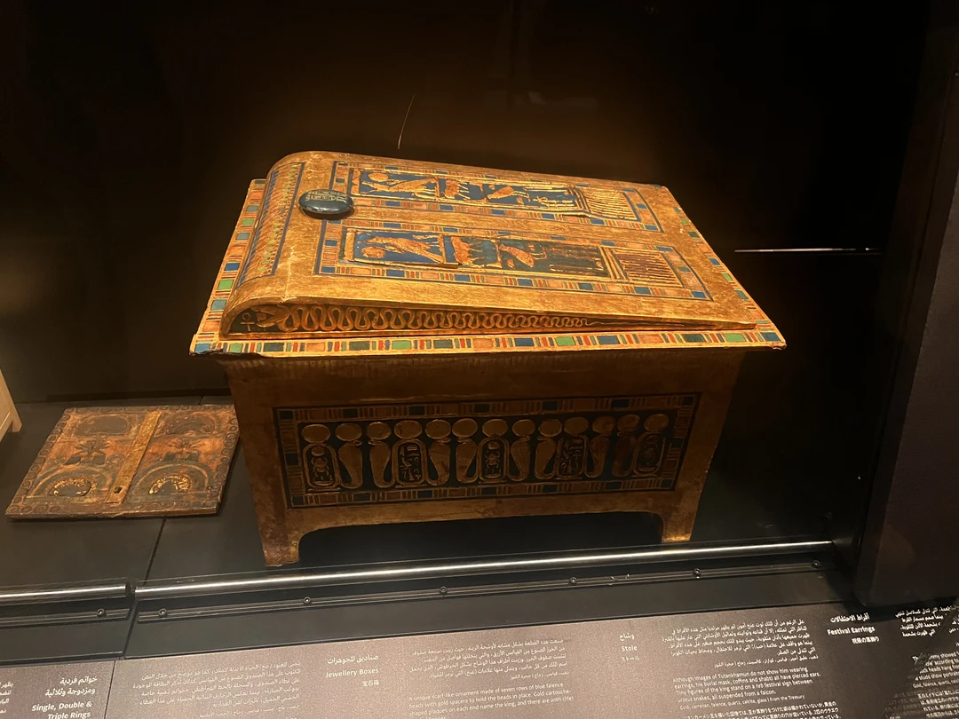 Огромное спасибо Самуилу за прекрасно проведенную экскурсию в Гизе и новом музее! Отличный гид, разбирающийся в