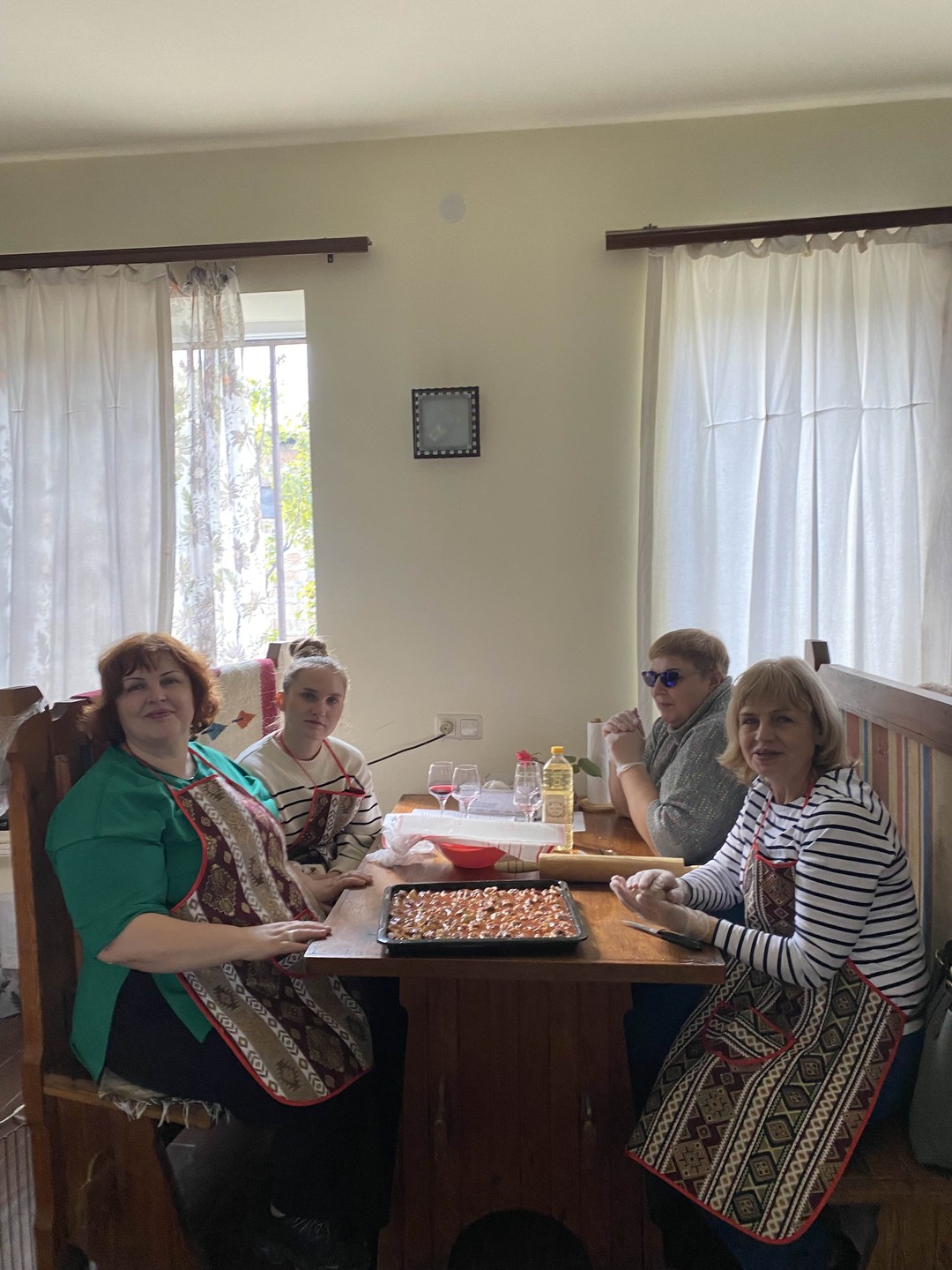 Экскурсия «Армянское гостеприимство и мастер-класс по приготовлению пирога Гата и бораки с мясом» — это настоящее