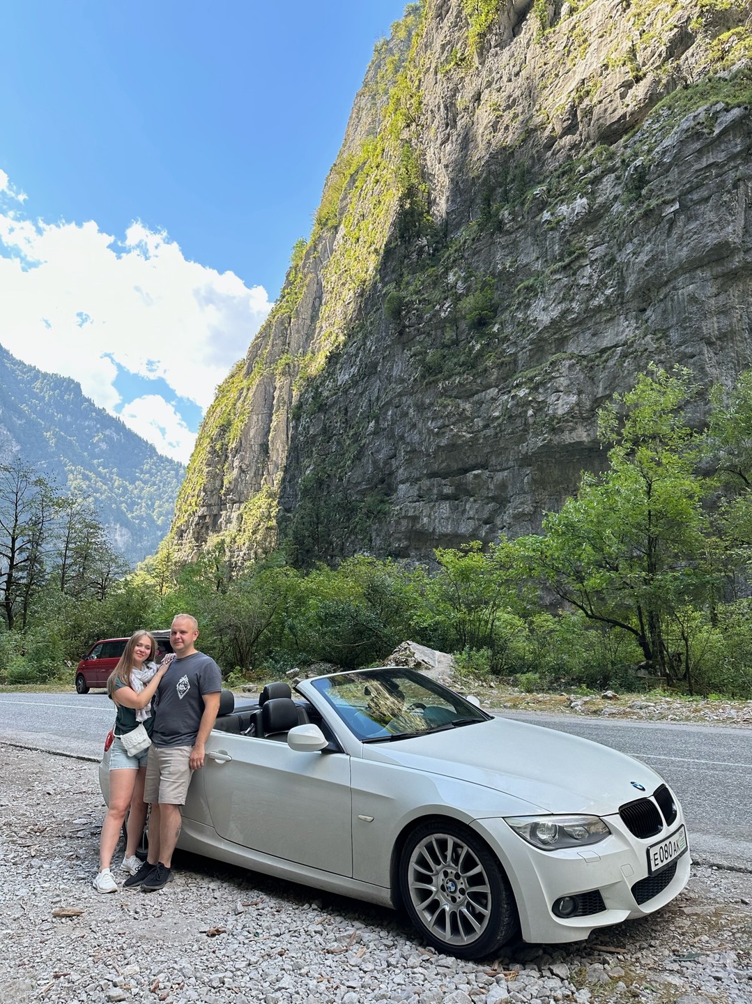 Адгур просто красавчик! Иначе не скажешь) нам с женой очень и очень понравилось, да так что