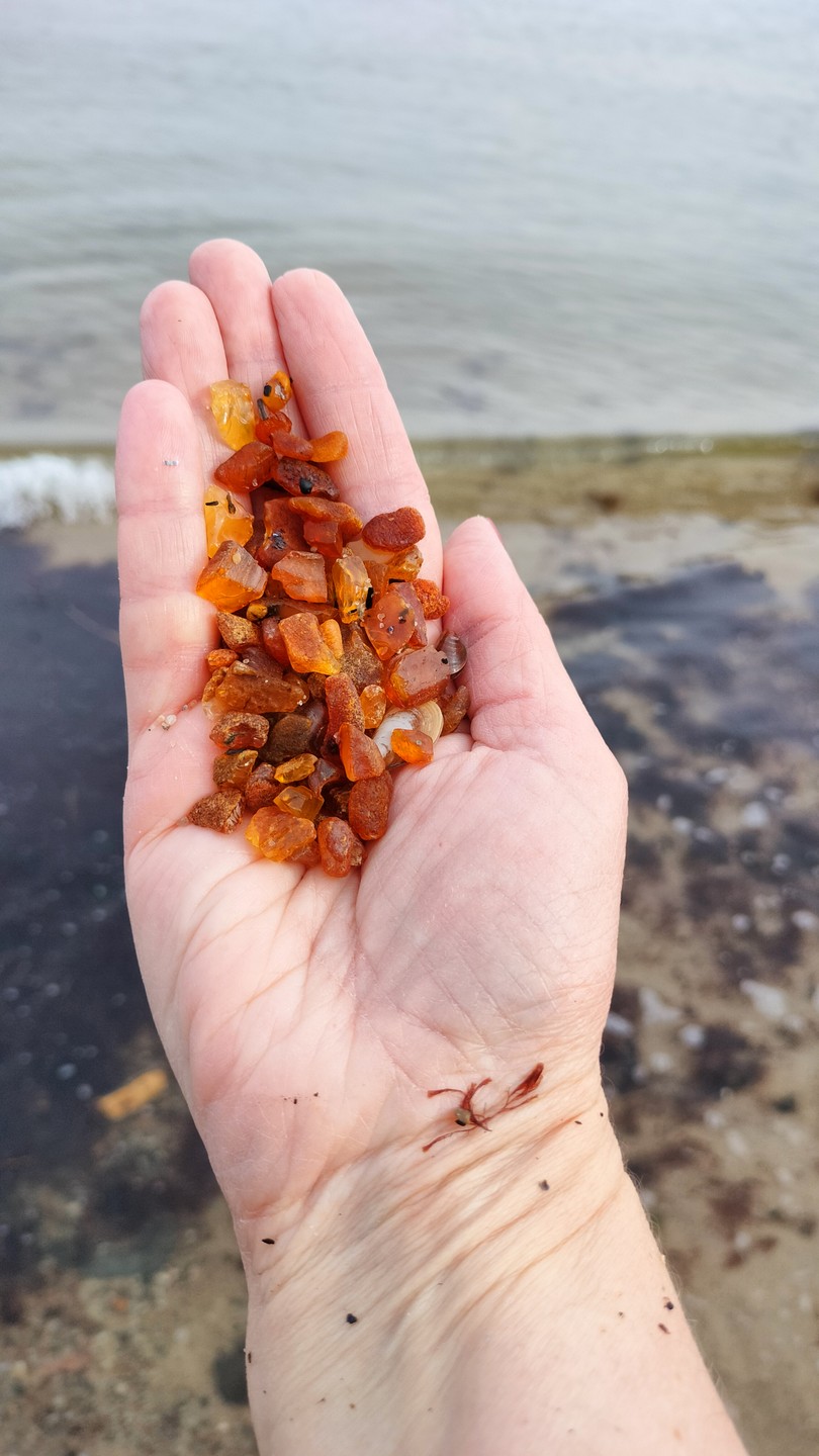 Замечательная экскурсия-настроение для тех, кто хочет отдохнуть от городской суеты и насладиться морем и уединением. Кирилл