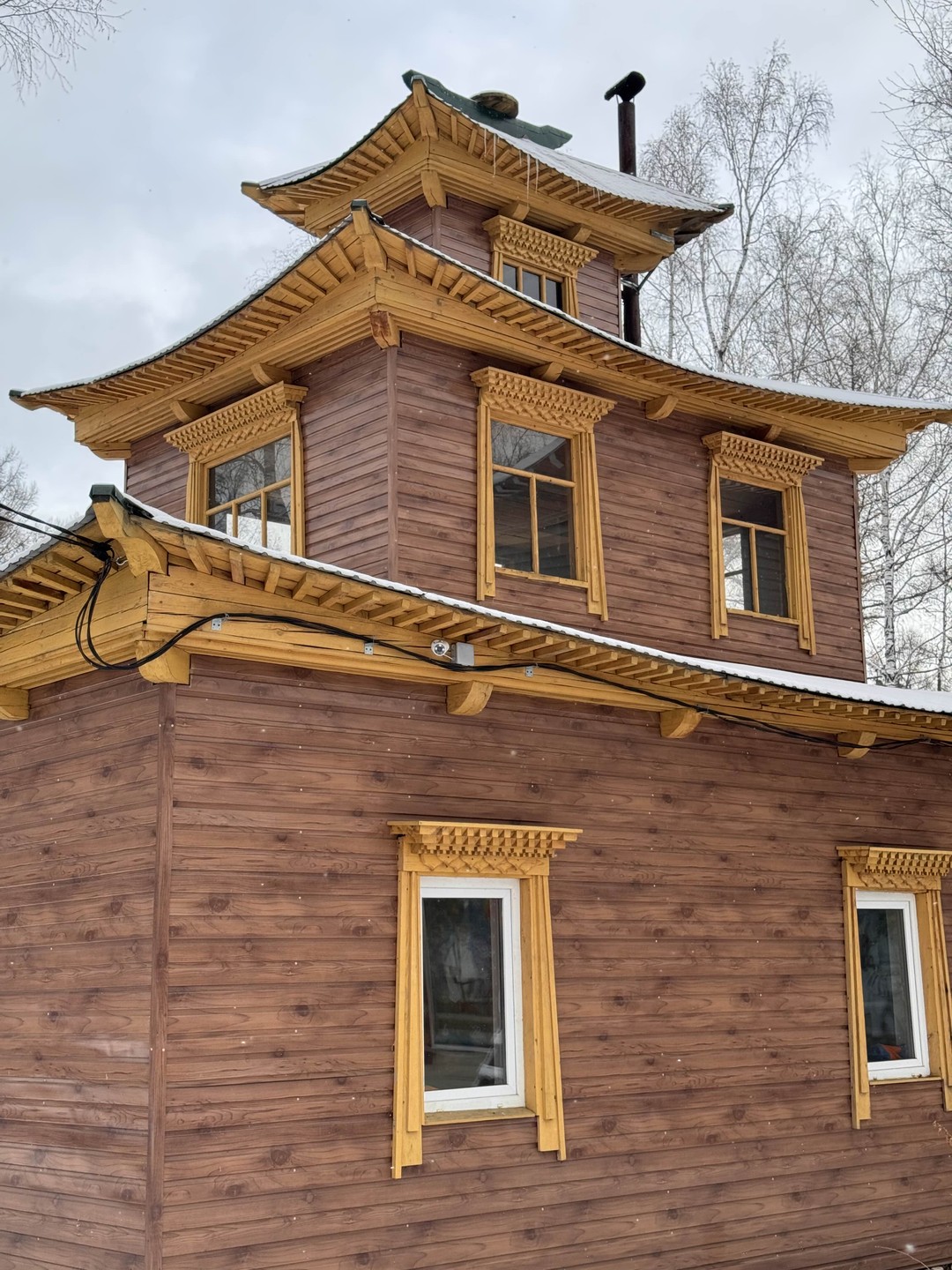 Были в Иркутске всего четыре дня, и один из них целиком решили посвятить поездке на Аршан с Александром — остались очень довольны!