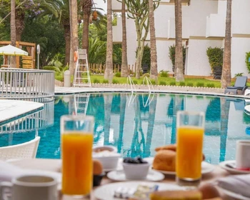 Киностудия «Атлас», ксар Айт-Бен-Хадду и переезд в Марракеш