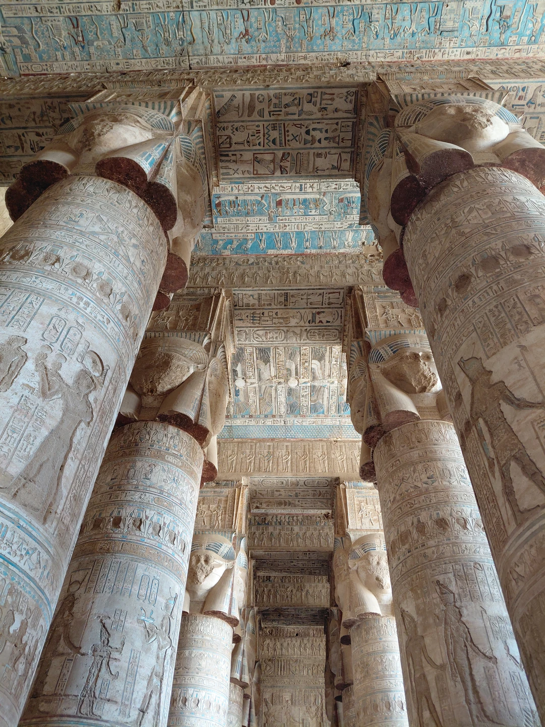 Замечательная поездка. Организована идеально, организатор Ахмед заранее информировал о всех деталях, вплоть до фото авто. Гид