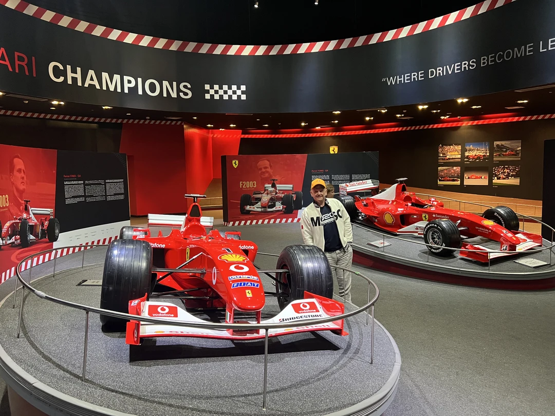 Спасибо за экскурсию! Абу- Даби- прекрасен!