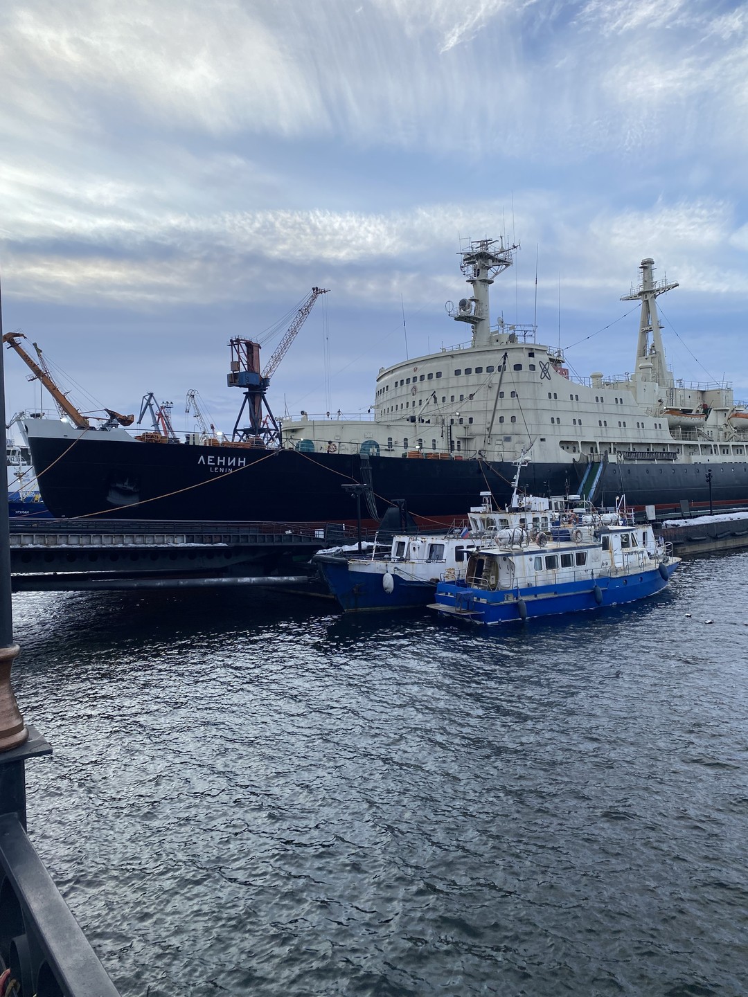 Мурманск - крупнейший в мире город за Северным полярным кругом (Светлана)