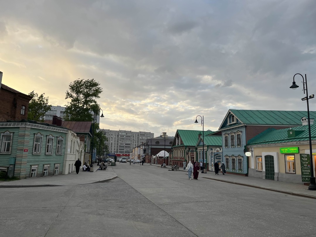 Прикоснись к истории татар, или Снимите обувь - вы в гостях (Гульнара)