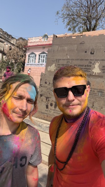 Мы провели с Артемием два дня в Варанаси, и это было действительно незабываемо