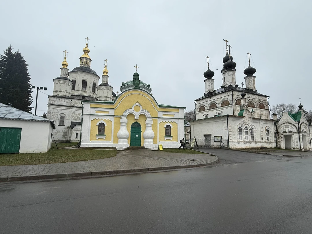 Огромное спасибо Марии за увлекательную и интересную прогулку - экскурсию. Мария тот человек, который искреннее любит