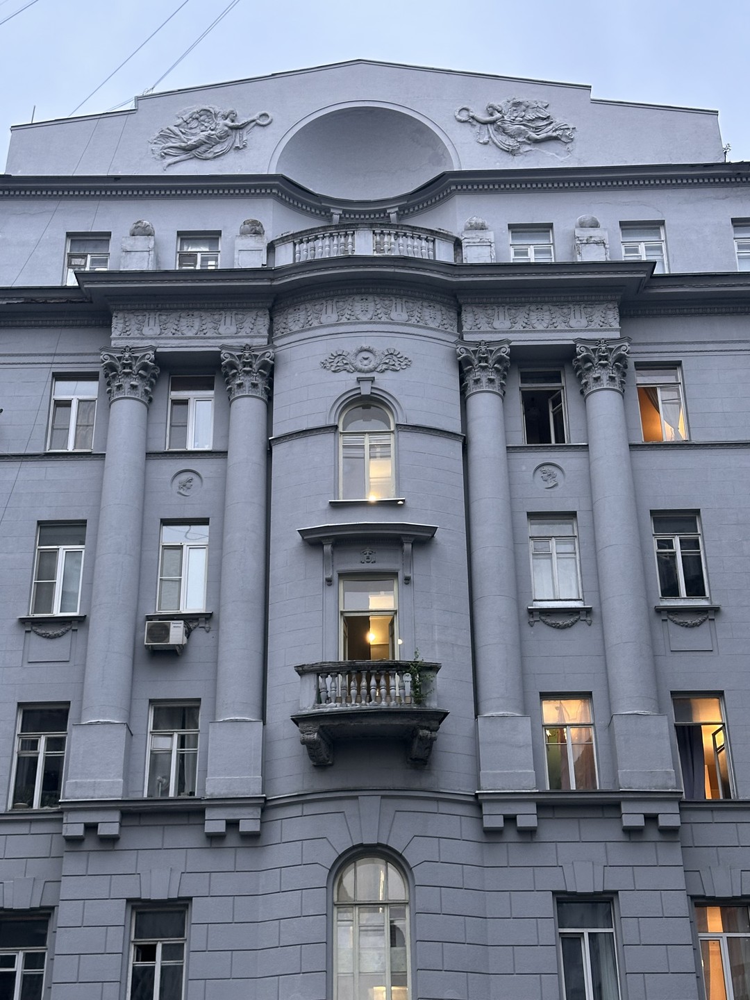 Экскурсия прошла замечательно, гид прекрасно владеет материалом