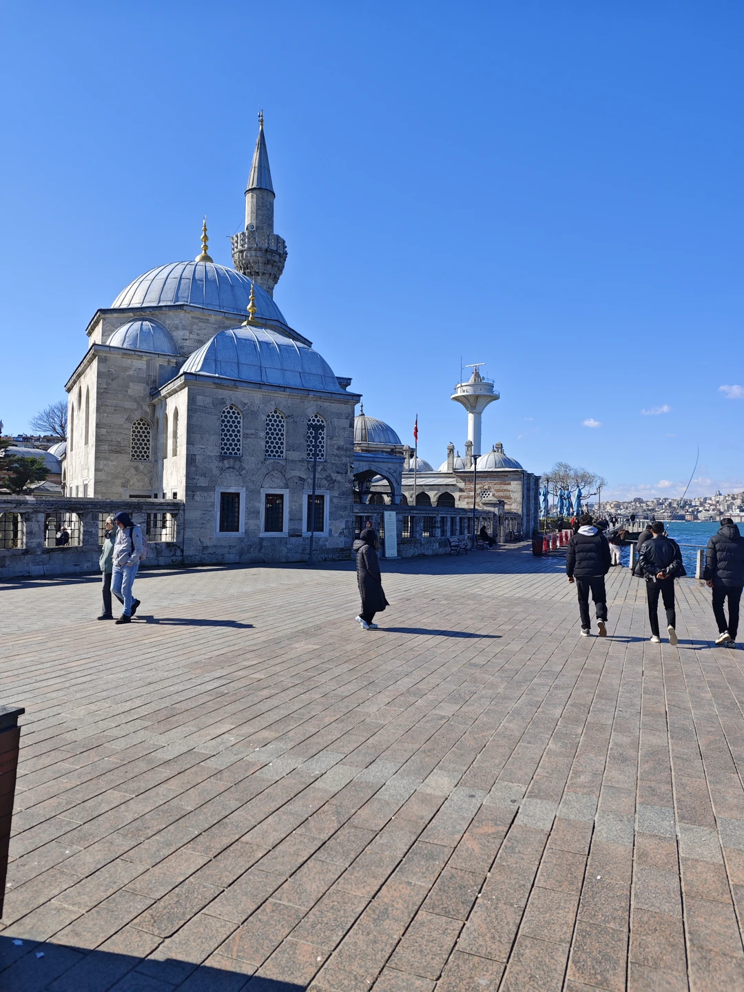 Могу сказать, что экскурсия полностью соответствует описанию. Прекрасный гид, очень интересный и познавательный рассказ на протяжении