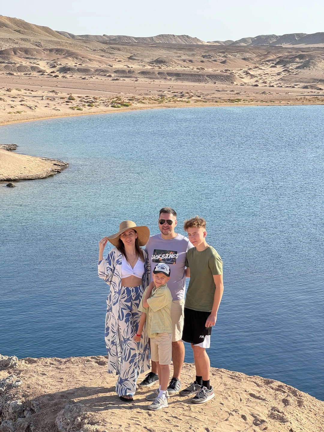 Хочется поделиться восторгом от нашей невероятной экскурсии! Этот день, организованный Махмудом, превзошел все ожидания и останется