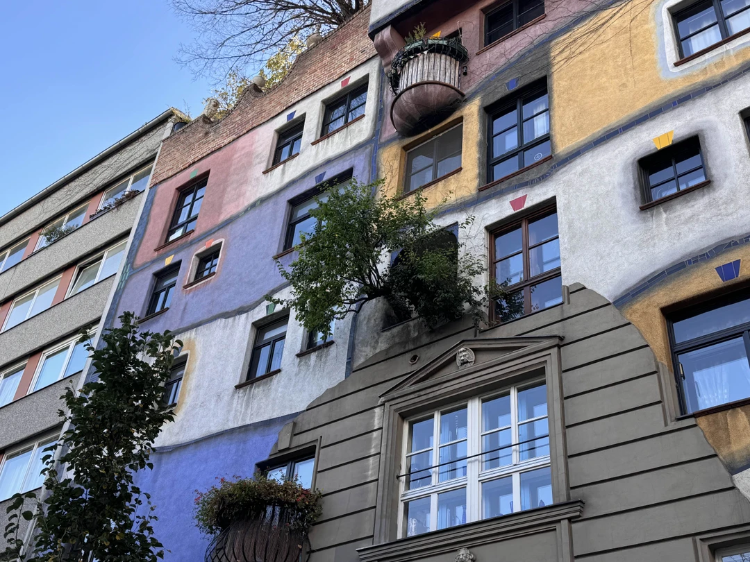 Если желаете не только получить множество интересных впечатлений о Вене, но и получить заряд положительных эмоций