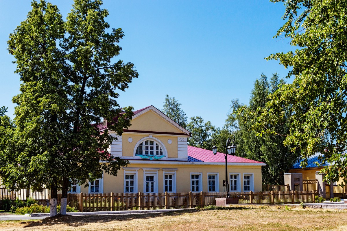 Главное изображение экскурсии - Из Ижевска — в Воткинск, на родину Чайковского