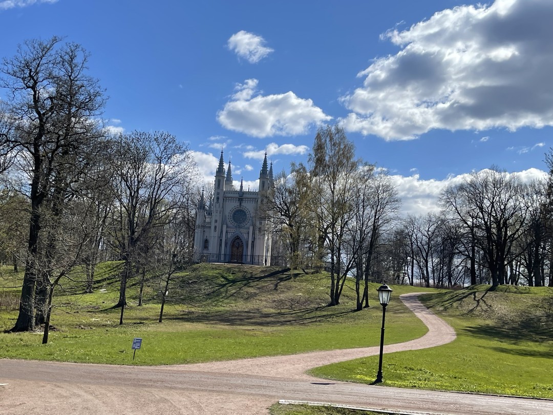 Петергоф, Александрия и Ораниенбаум - групповая автобусная экскурсия (Ольга)
