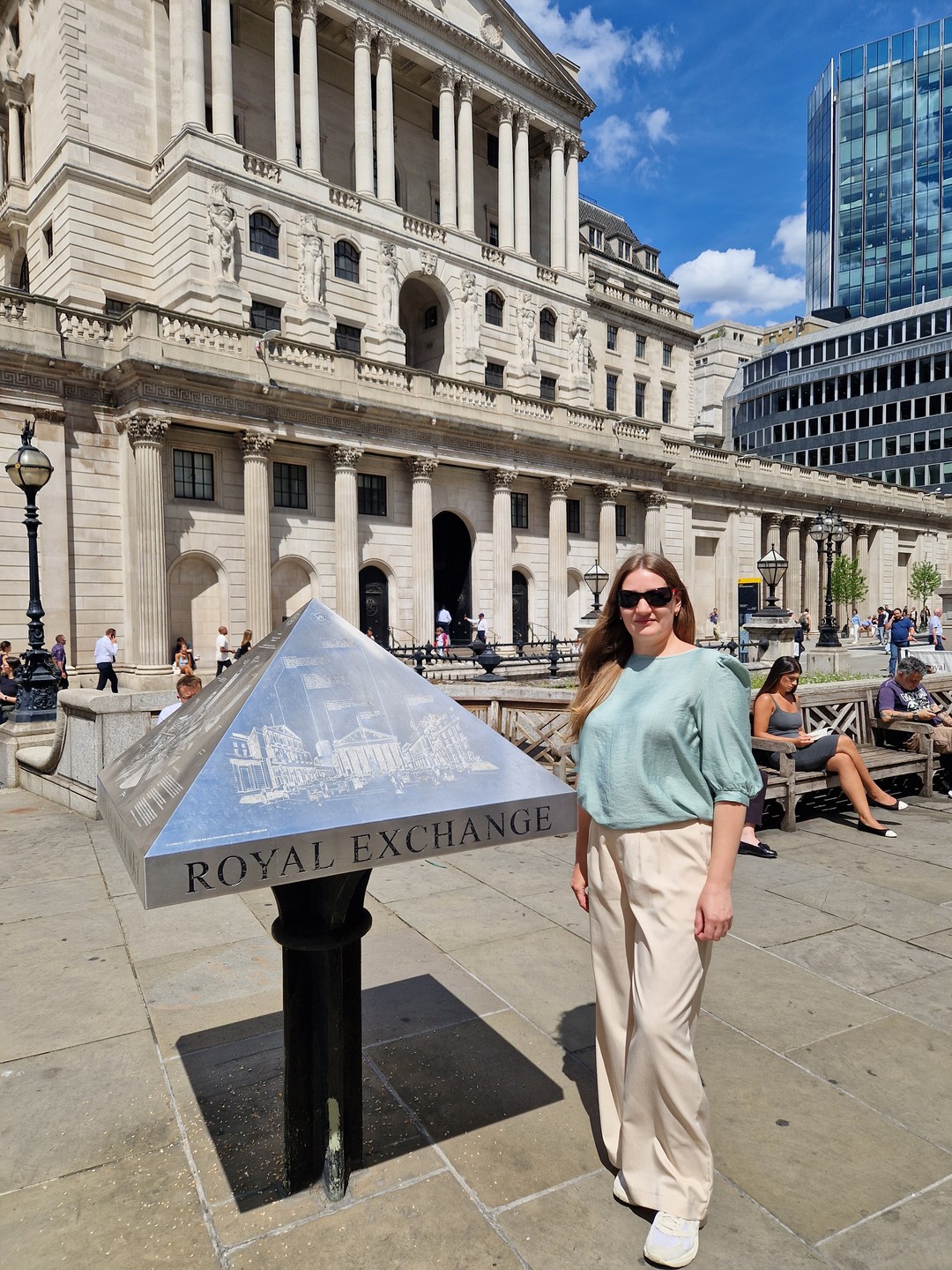 Я в полном восторге от экскурсии «Лондонский Сити: от римлян до небоскребов» с Анной! Это было