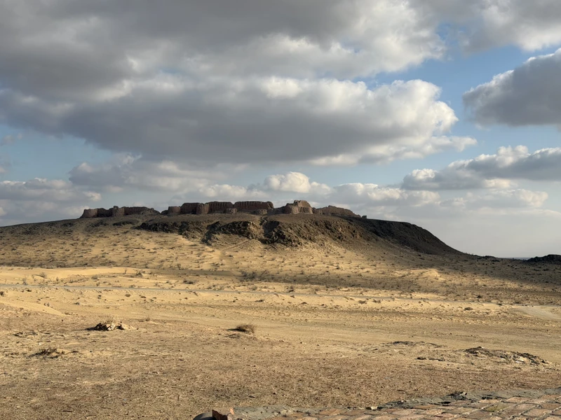 Спасибо огромное! в восторге от экскурсии и я, и сестра, и мама. Дадахон эрудированный, грамотный профессионал