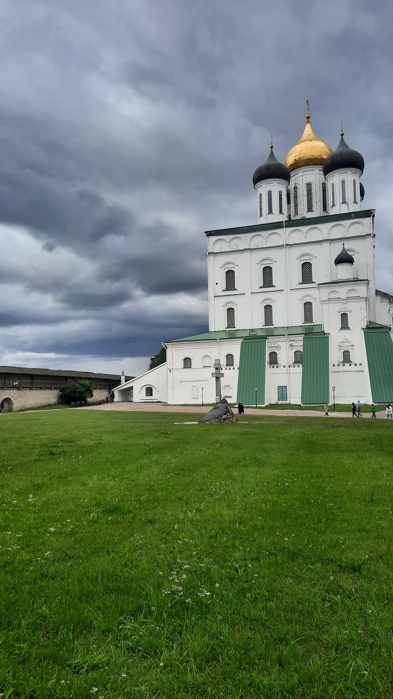Познавательная, неутомительная экскурсия! Хороший экскурсовод, молодой человек. Любит свою работу и свой город. Спасибо
