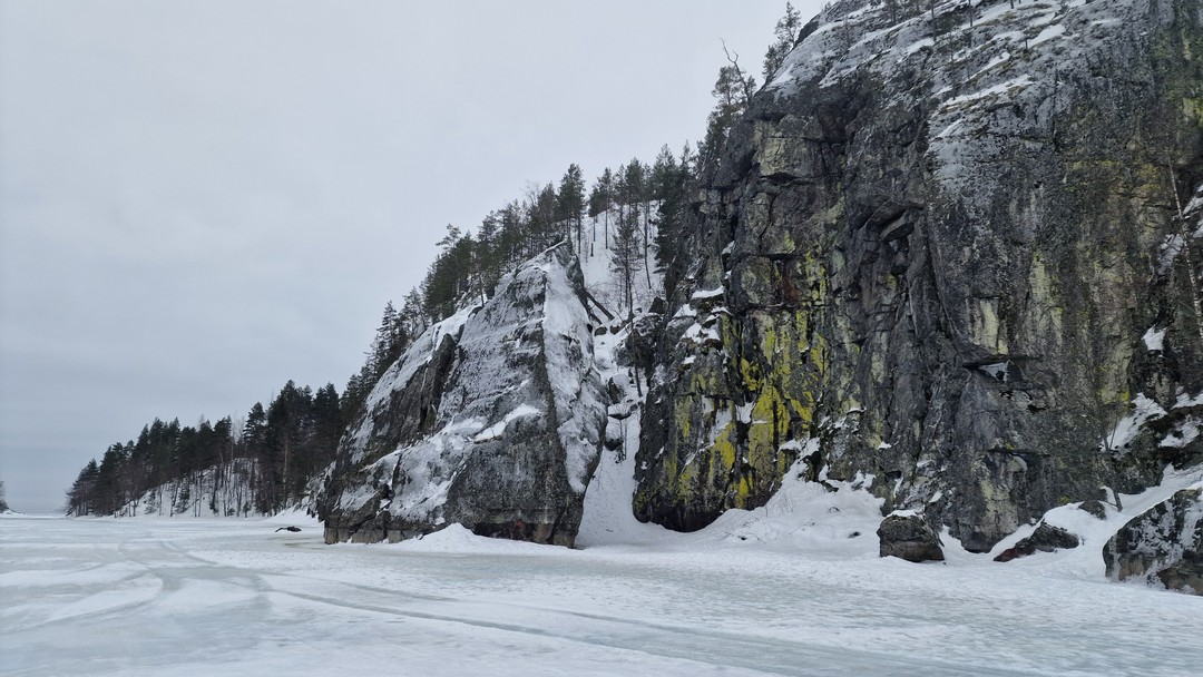 Замечательная поездка! Спасибо капитану Дмитрию! Прекрасное сочетание красивой природы и оригинального способа передвижения