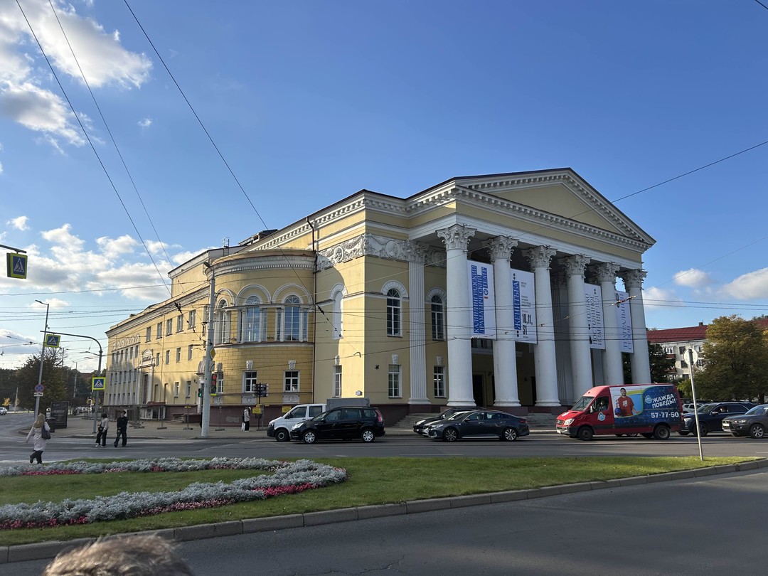 Великолепная экскурсия и потрясающий гид! Рассказывал все до мелочей! Большой молодец! Желаю ему удачи и успехов💪💪💪