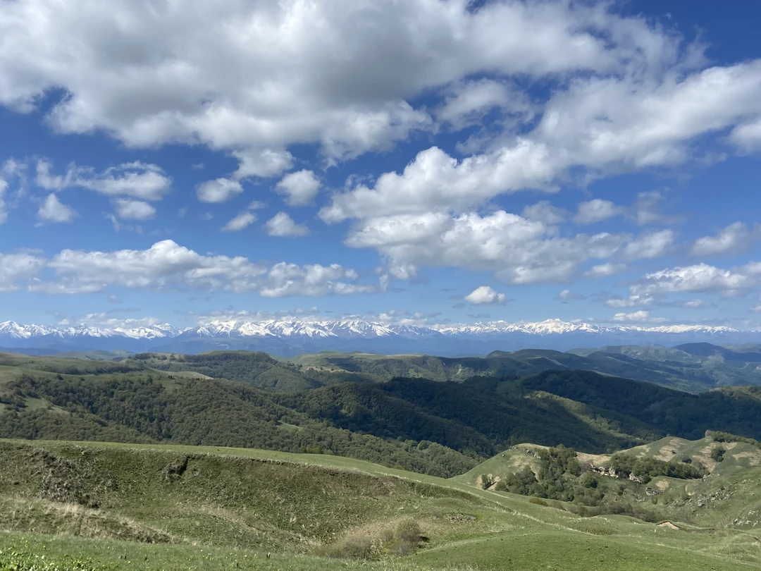 Поездка состоялась, гид Станислав приехал в назначенное время, коммуникабельный, вежливый человек. Экскурсией остались довольны, время пролетело