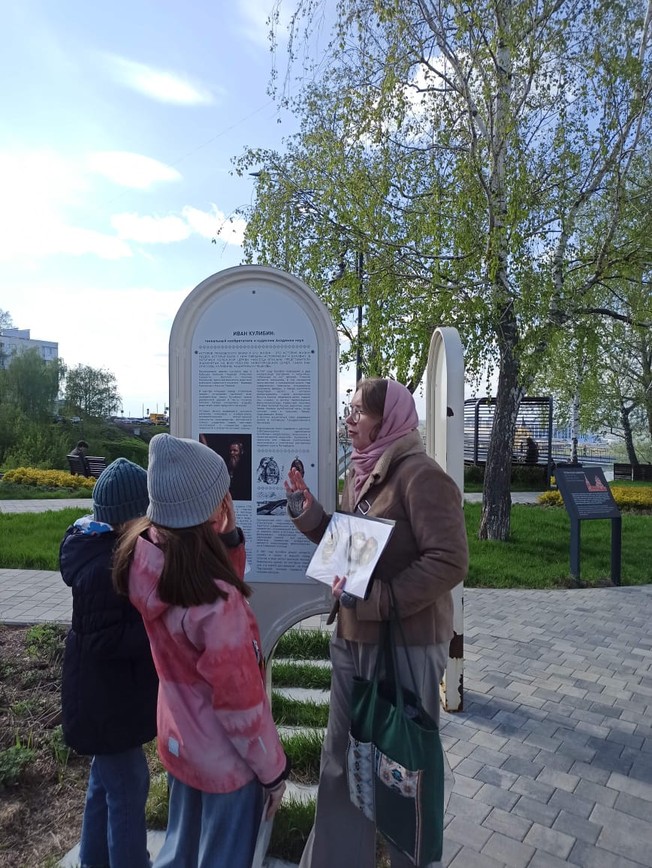 В целом хороший и интересный квест для детей. Довольно познавательно. Экскурсовод очень доброжелательная