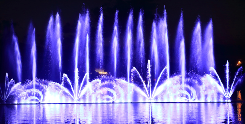 Поющие фонтаны