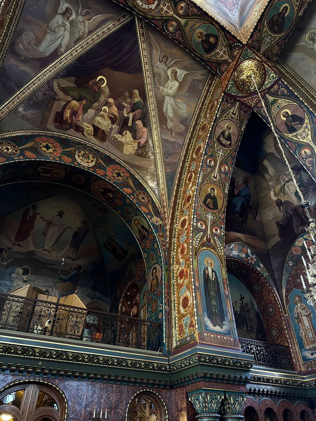 Фантастическую экскурсию провёл для нас Иван! Честно говоря, мы почти ничего не знали о Василии Косякове