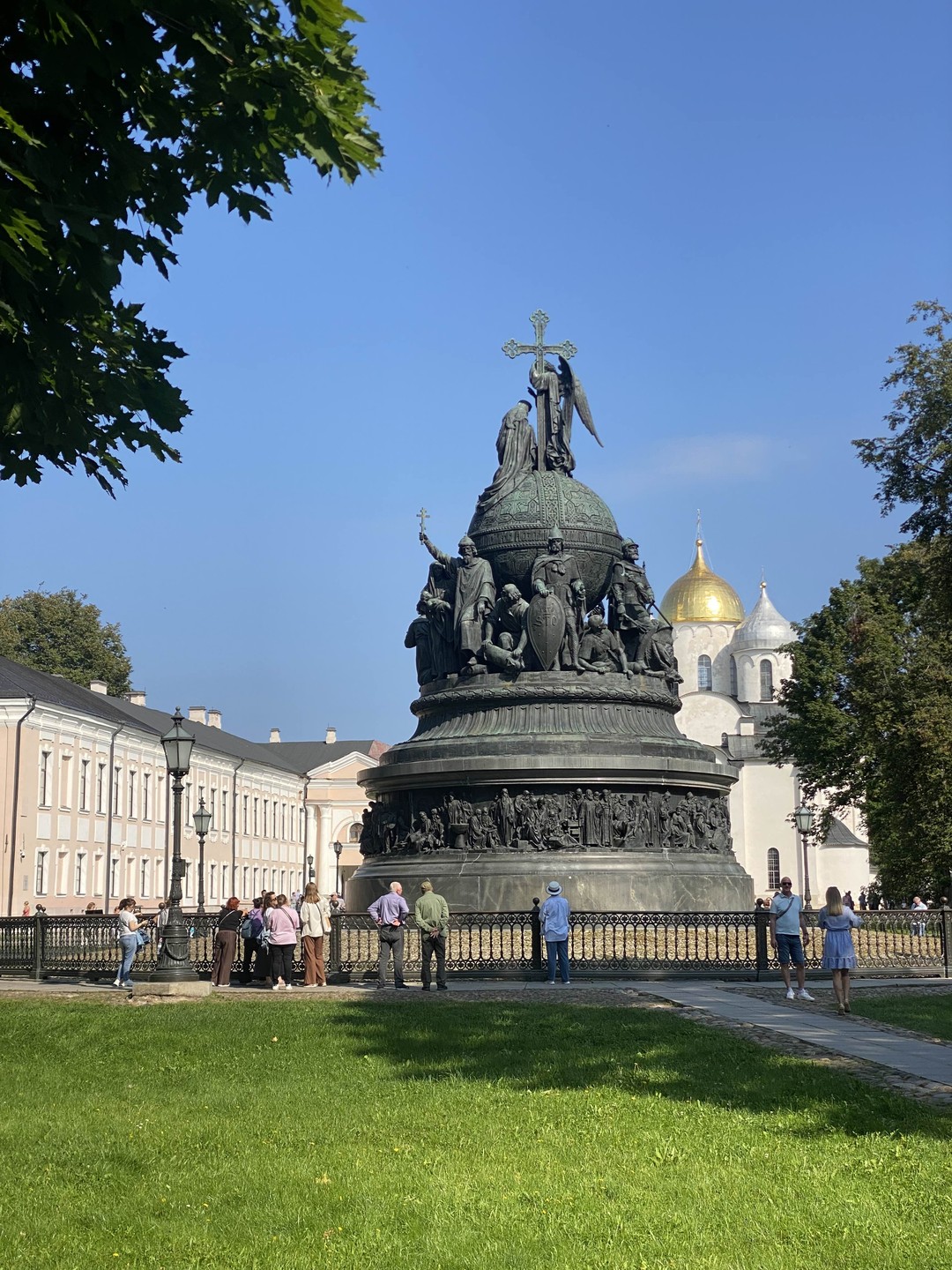 Кремлёвские прогулки со Сбыславом, Агафьей, Феофанией или Евфимией (Екатерина)