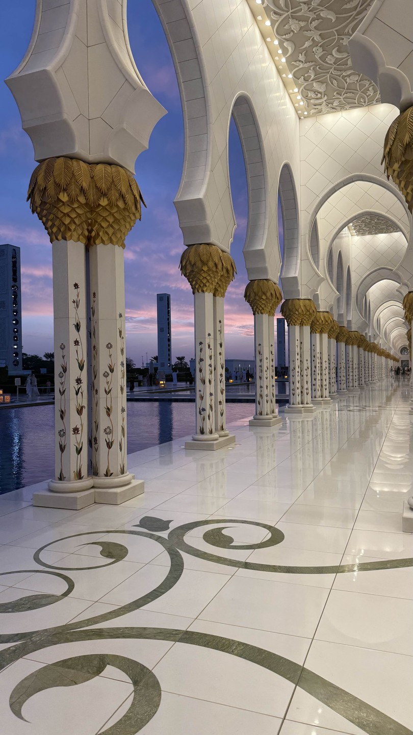 Экскурсия в Абу Даби с посещением дворца Qasr Al Watan (Мария)