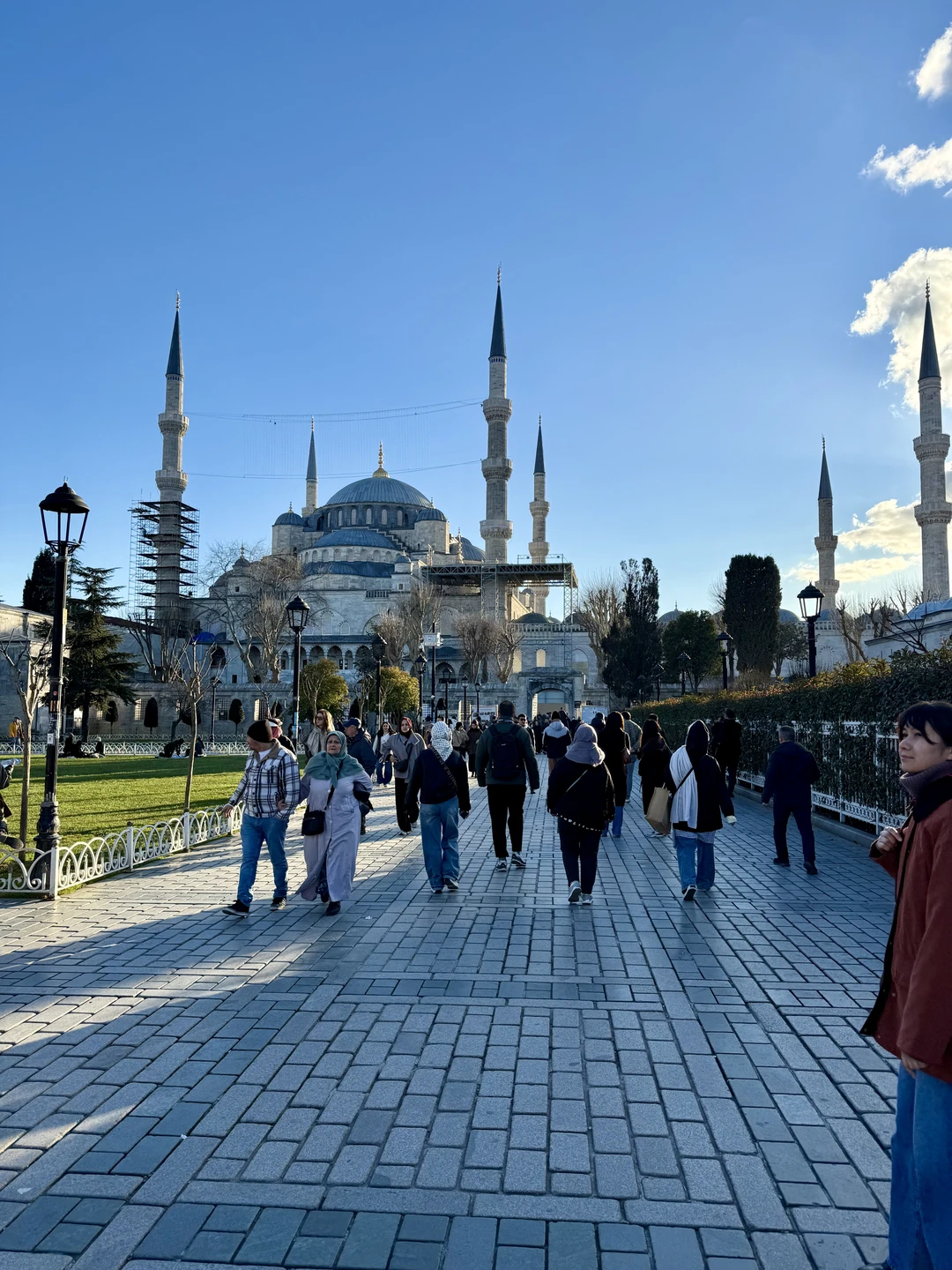 Экскурсия была увлекательной: с интересом прогулялись по главным достопримечательностям Стамбула. Рекомендую для первого знакомства с городом!