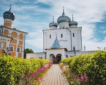 Великий Новгород - от истоков Руси до духовных святынь