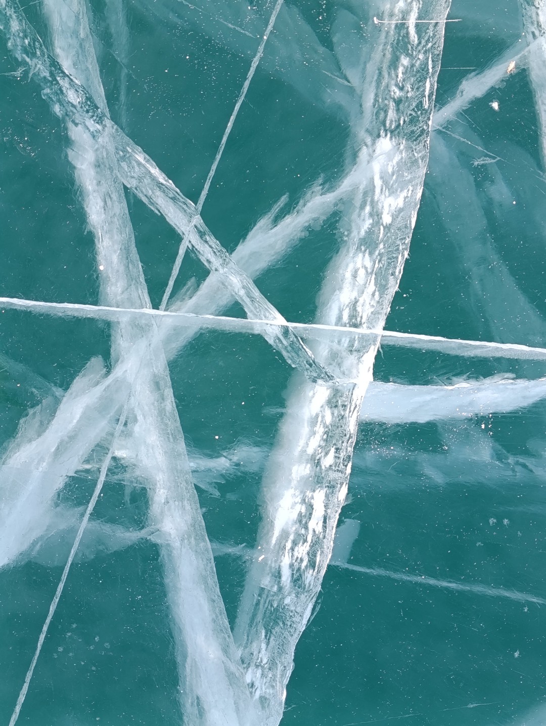 Поездка организована грамотно, безопасно, достоточно интересные локации