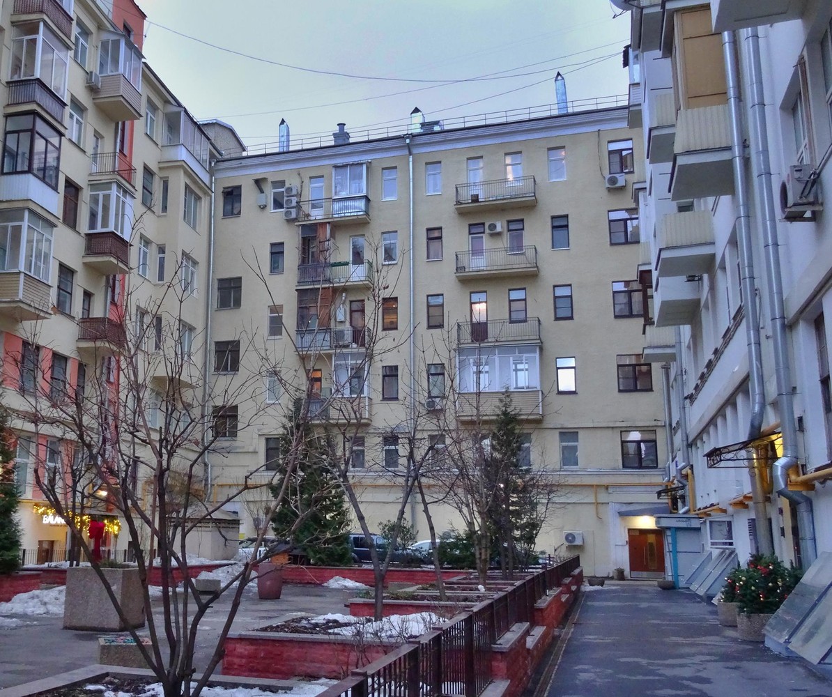 Проходные дворы Москвы (8/17)