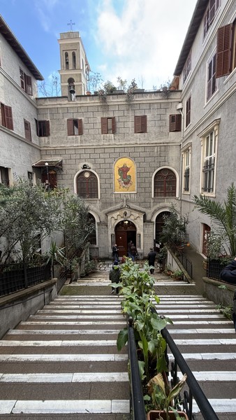 Большое спасибо Волкану за наш чудесный первый день в Стамбуле и великолепную прогулку! Волкан провел нас