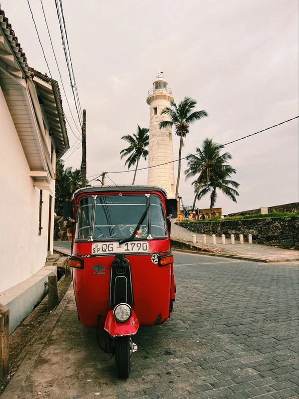 Пляжи и форт Галле - из Велигамы